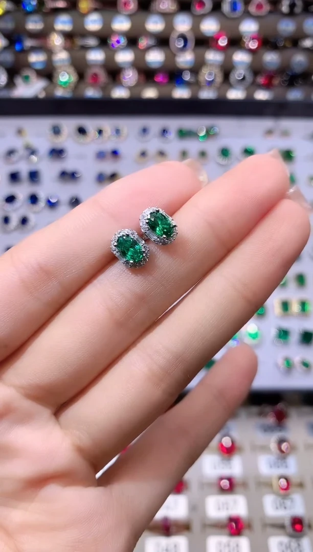 耳钉透辉石银S925镶嵌46银色