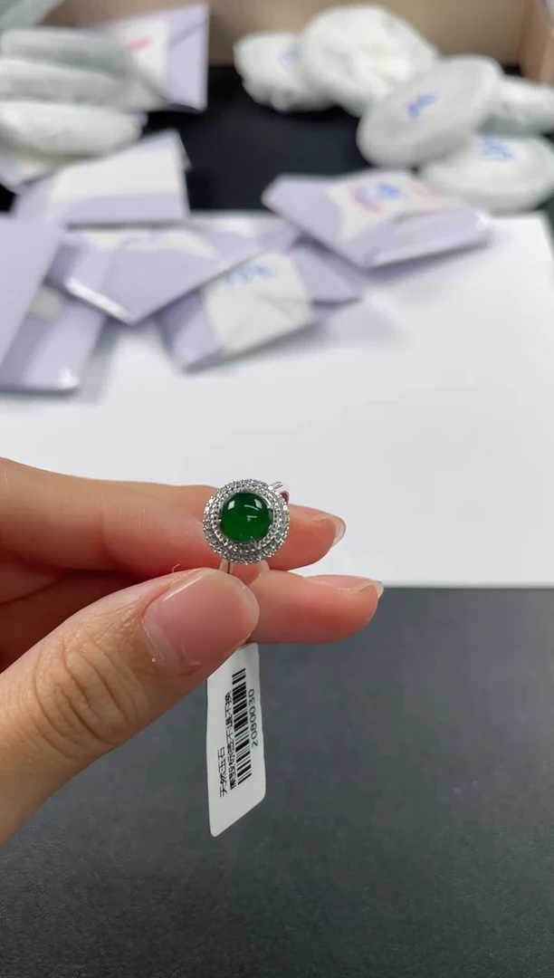 翡翠戒指18K金镶嵌基地发货H 6764