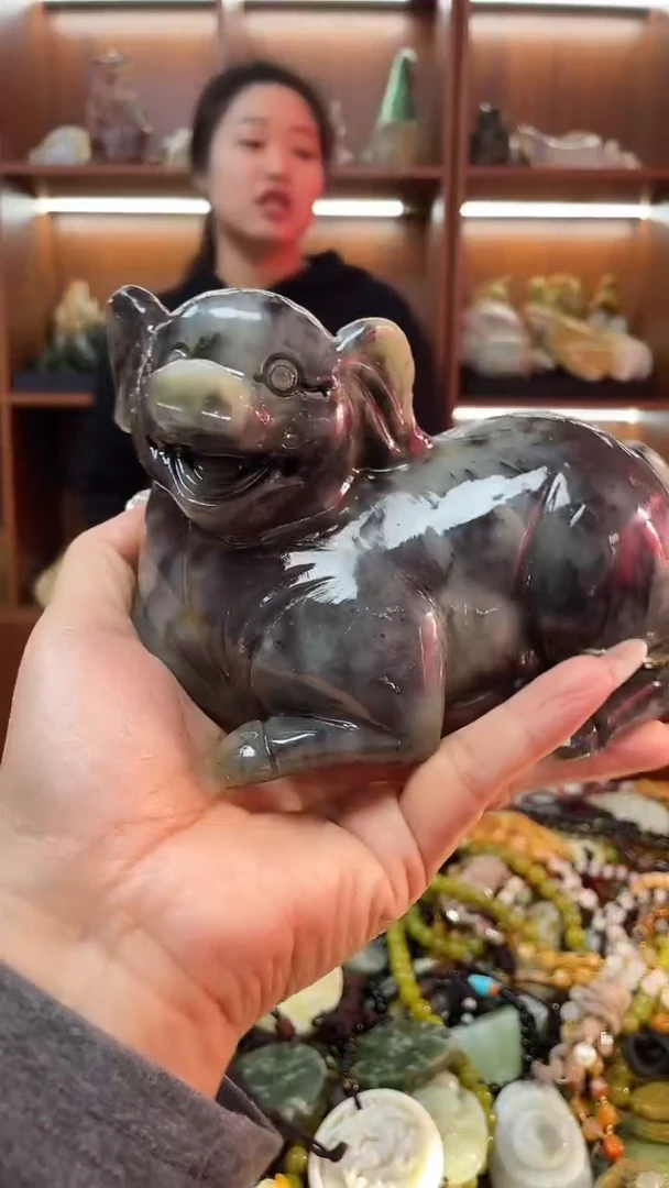 未镶嵌蛇纹石玉摆件