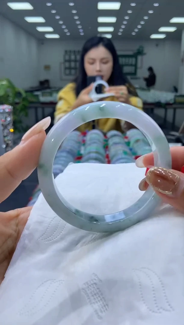 未镶嵌手镯翡翠0002532