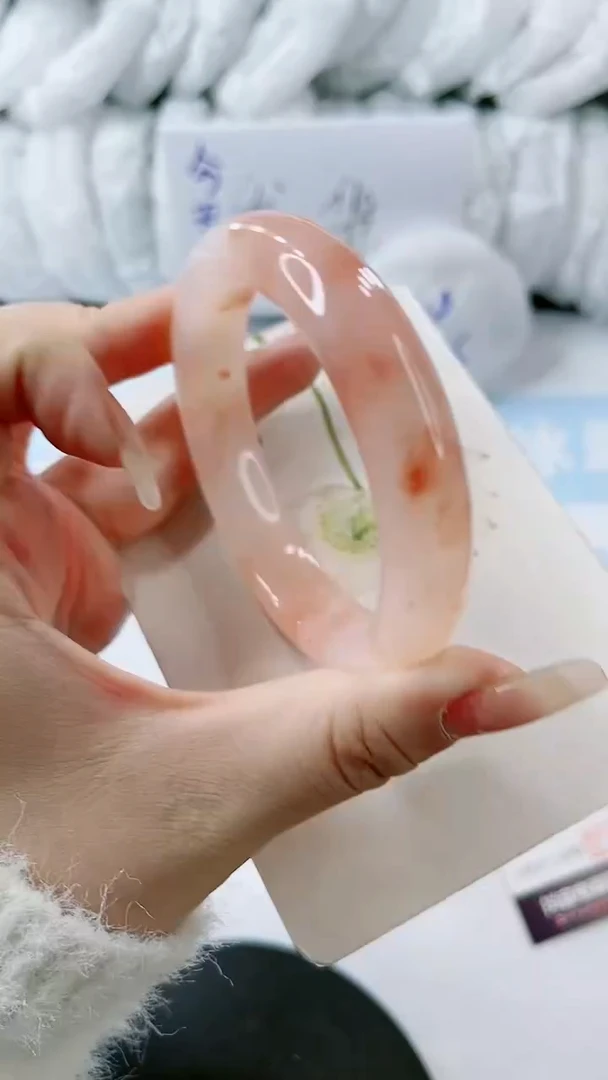 【闪购商品】石英质玉手镯合金多样性发货V302