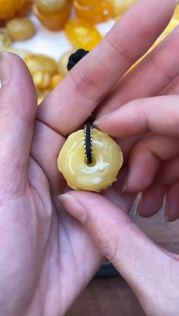 裸石琥珀未镶嵌天然琥珀蜜蜡
