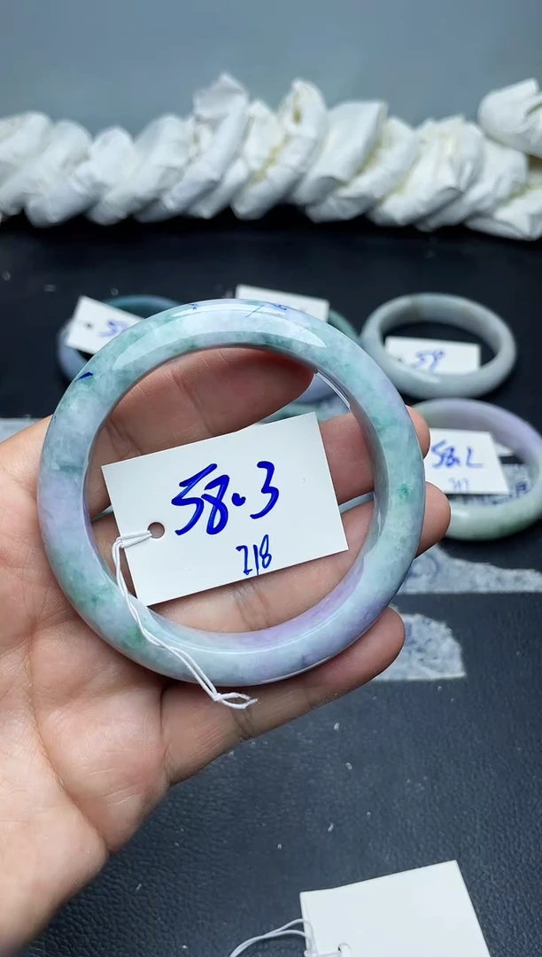 未镶嵌手镯翡翠218