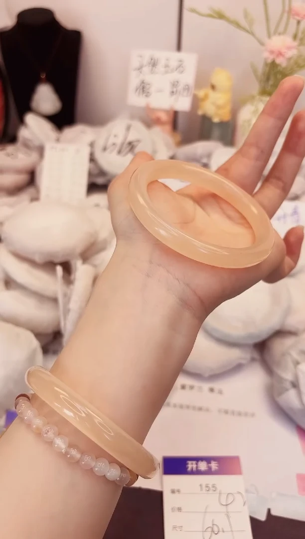 【闪购商品】石英质玉手镯未镶嵌155-美人条藕粉-圈口60