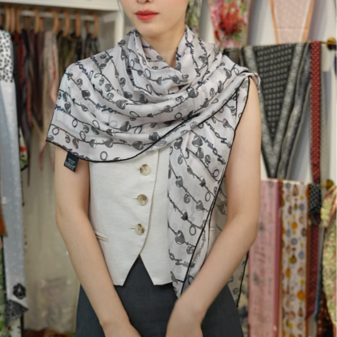 ML春夏季新款110cm真丝桑蚕丝丝巾围巾披肩西丽纱吊坠110cm手工边