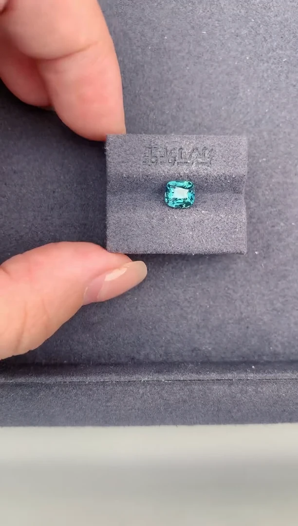 裸石彩色蓝宝石1.4ct绿蓝宝  定制   GH