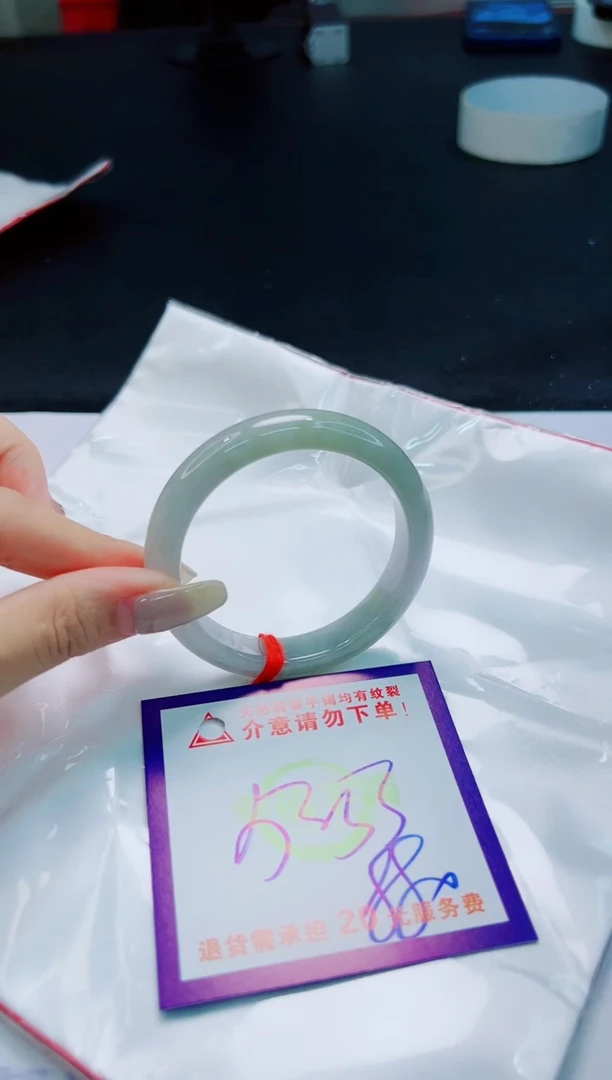 翡翠手镯未镶嵌天然缅甸翡翠A货！A货！A货！A货！A货！