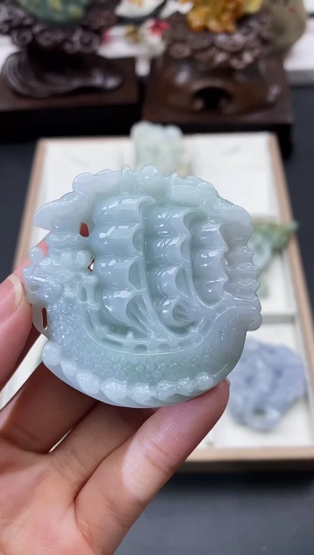 颈饰未镶嵌翡翠天然缅甸A货翡翠
