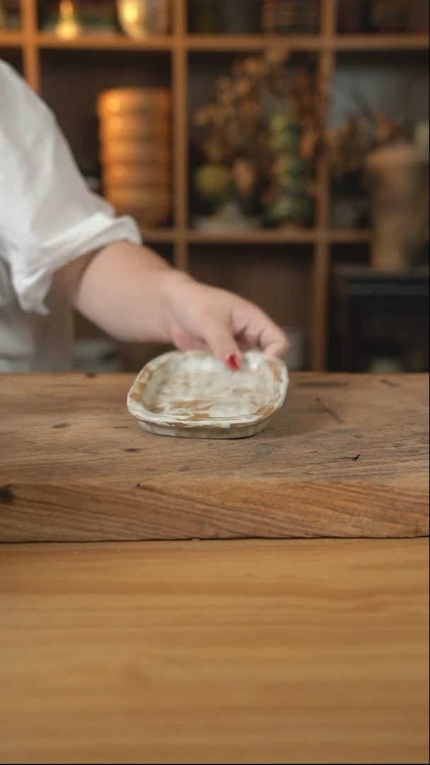 粉影系列的6英寸长方小碟