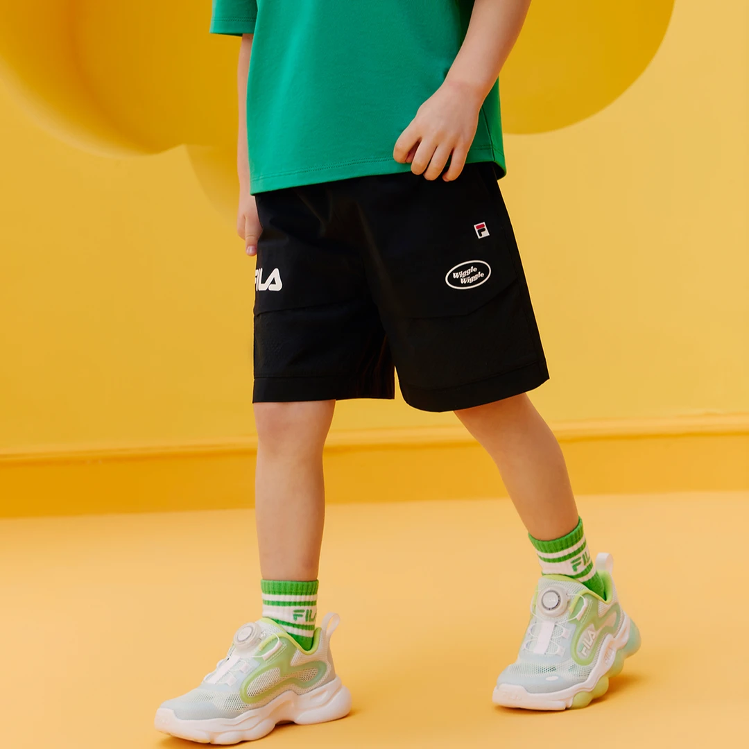 FILA斐乐儿童五分裤夏日工装通码短裤K11B421805