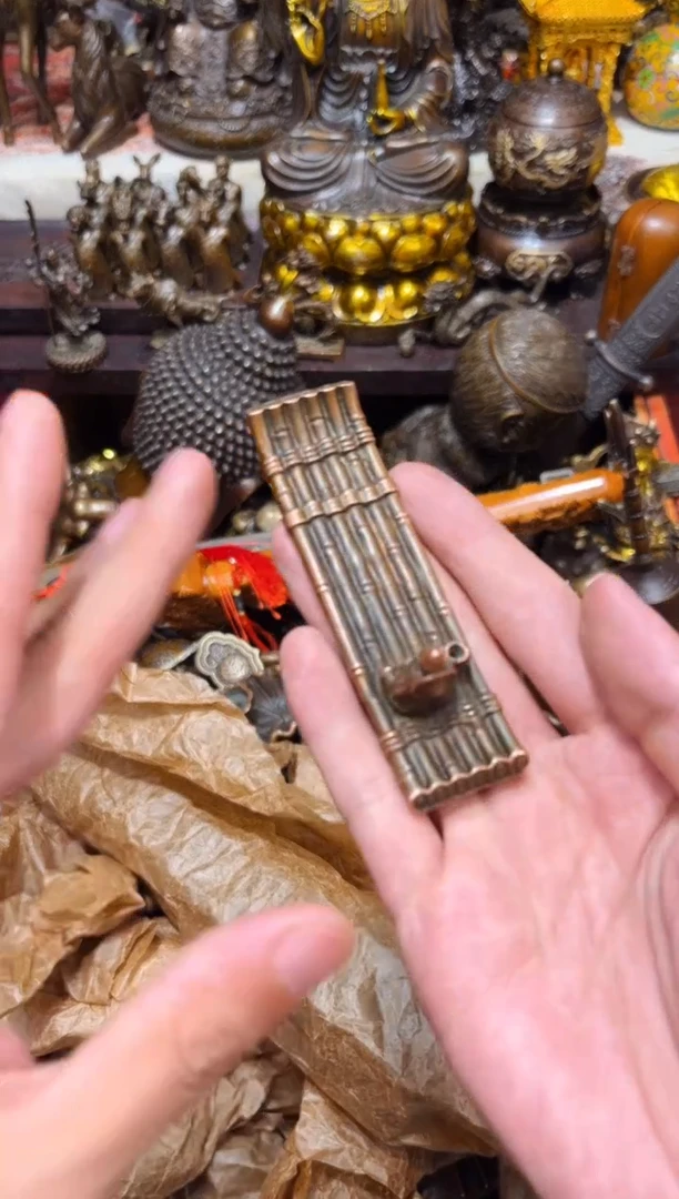 E泽泽古铜高端精品9