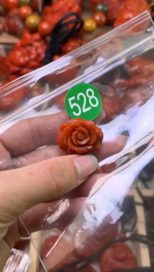 【闪购商品】南红玛瑙珠宝奇石未镶嵌528