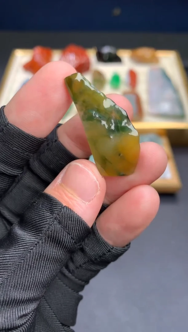 【闪购商品】定制翡翠未镶嵌