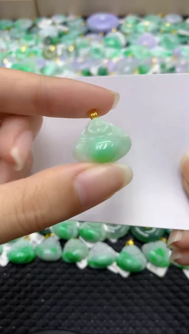 颈饰未镶嵌翡翠天然缅甸翡翠A货