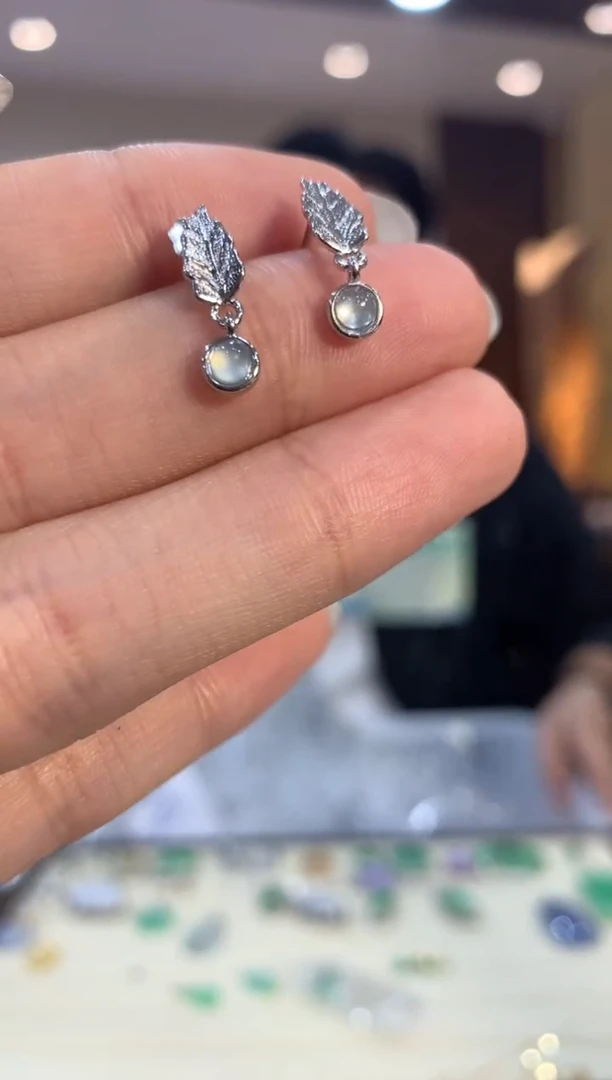翡翠未镶嵌耳饰耳钉