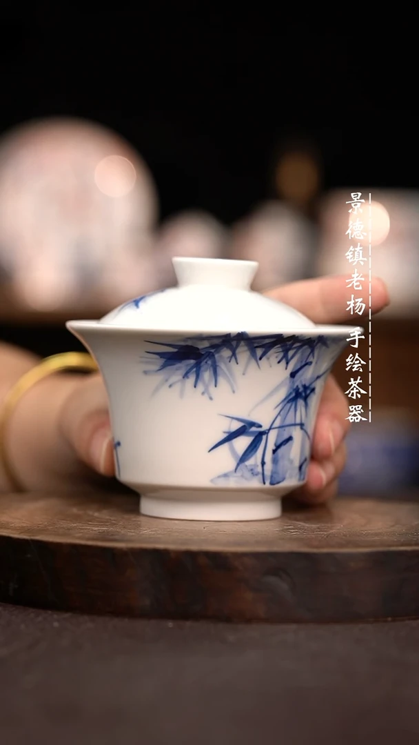 现代手绘茶器瑕不掩瑜大马蹄