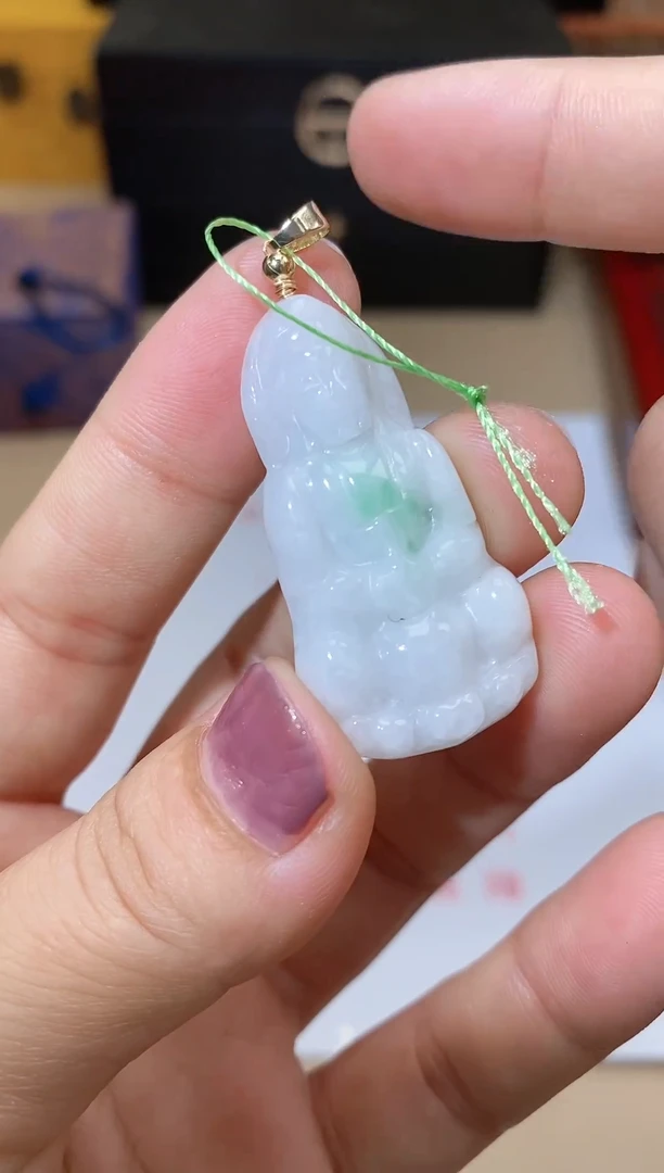 【闪购商品】翡翠颈饰未镶嵌天然A货翡翠