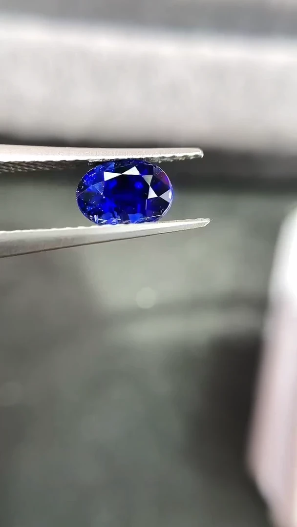 【闪购商品】定制蓝宝石定制未镶嵌1.02克拉无烧皇家蓝吉尔德天然