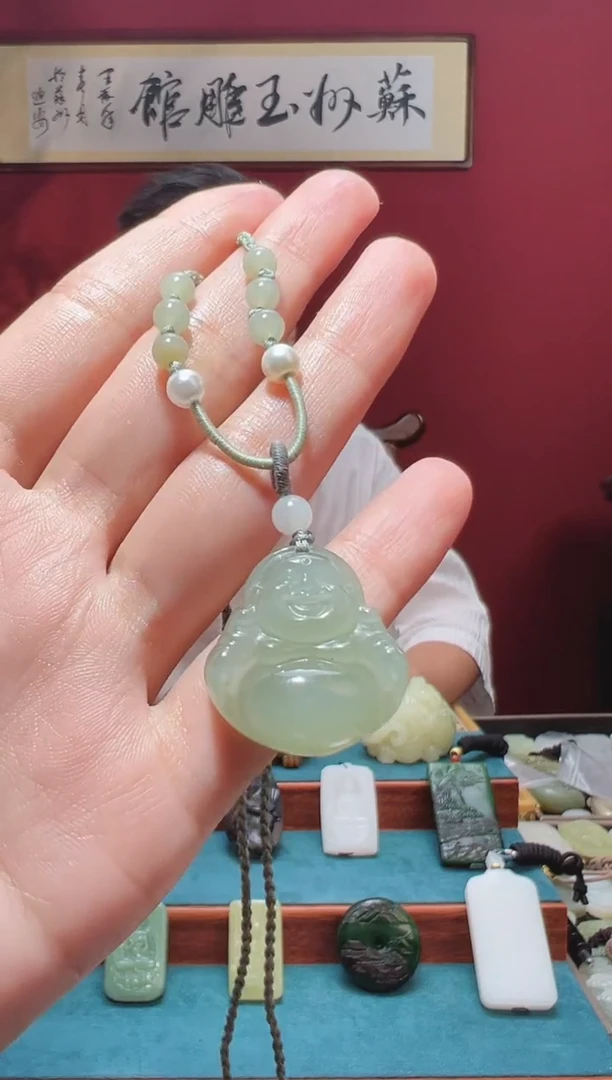 和田玉未镶嵌吊坠(不含链)1