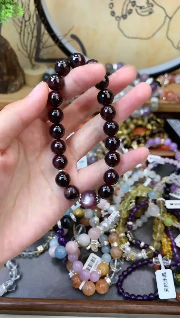 【闪购商品】石榴石（紫牙乌）手链未镶嵌236