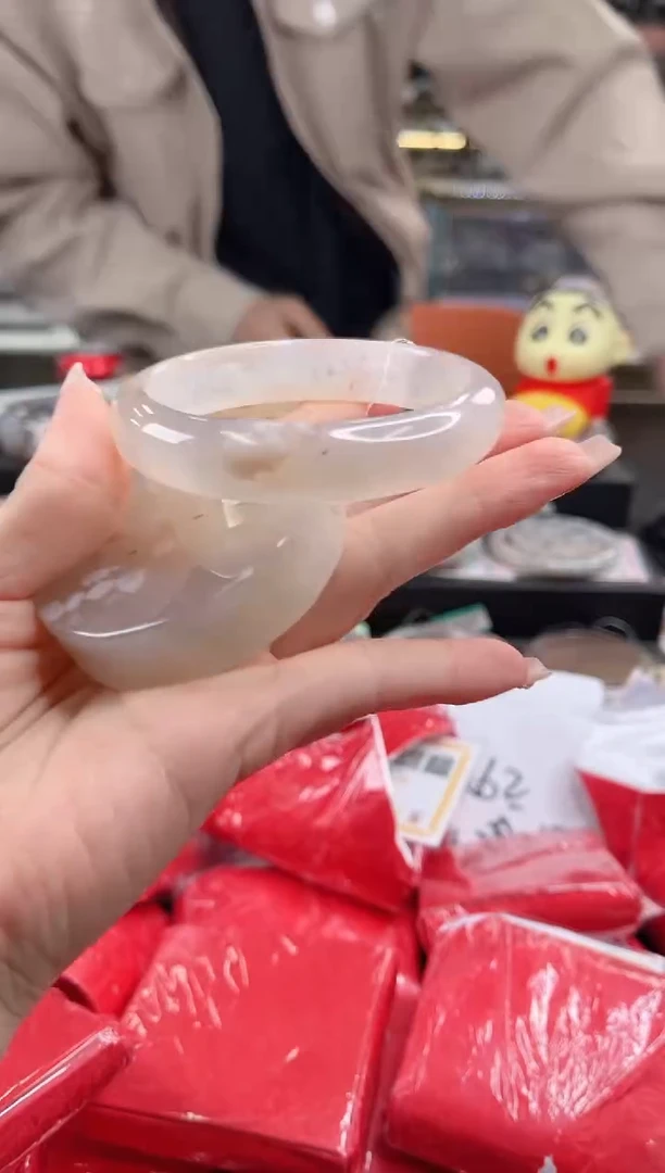 未镶嵌手镯石英质玉59圈口 （赠品镯心）393911
