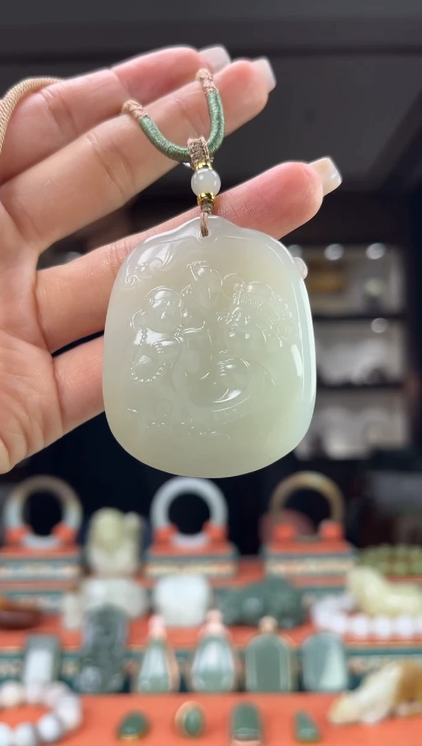 【闪购商品】和田玉颈饰未镶嵌佩佩