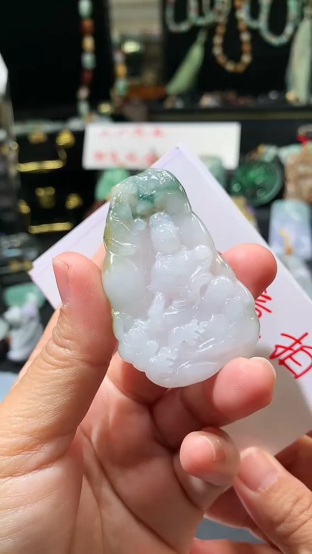 【闪购商品】翡翠颈饰未镶嵌挂件