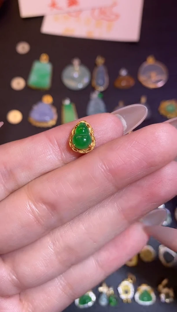 颈饰银S925镶嵌翡翠1