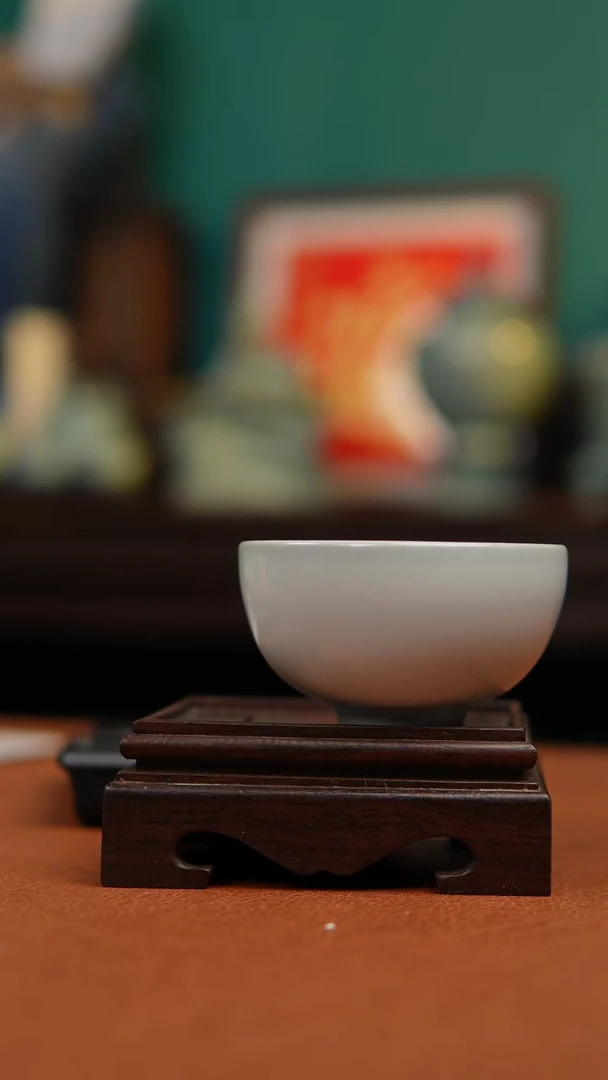 【闪购商品】瓷片原产地原矿月白鸡心杯微瑕福利
