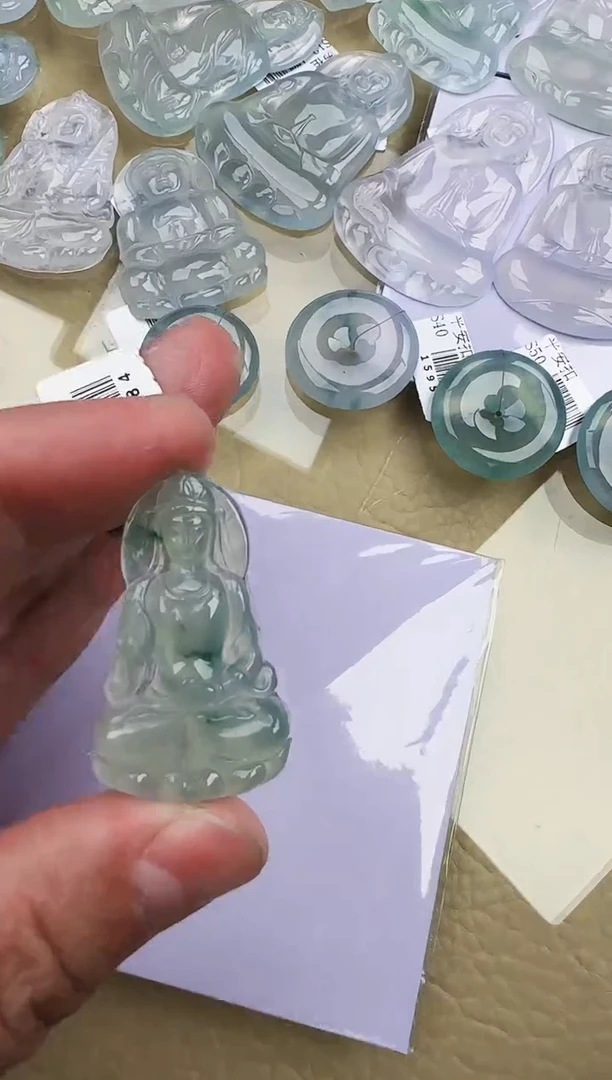 颈饰未镶嵌翡翠缅甸翡翠a货