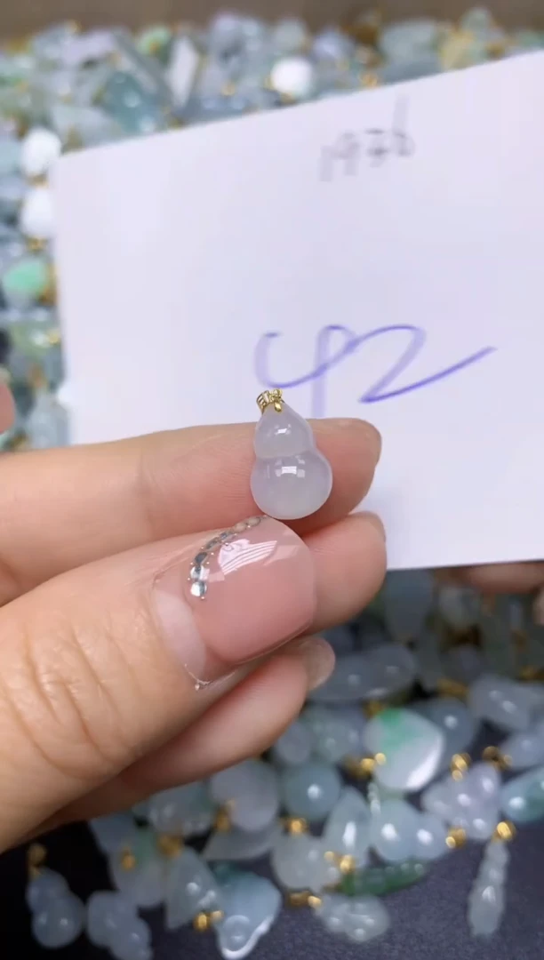 【闪购商品】翡翠挂件18K金镶嵌 天然翡翠A货