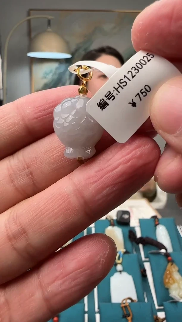 颈饰未镶嵌和田玉HS