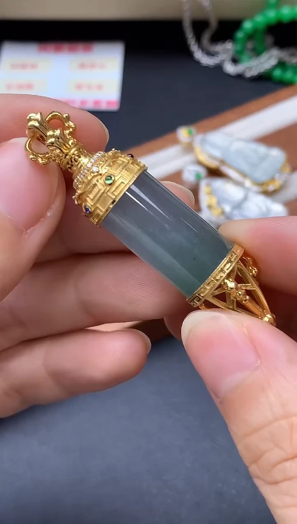 颈饰18K金镶嵌翡翠628中国好珍宝