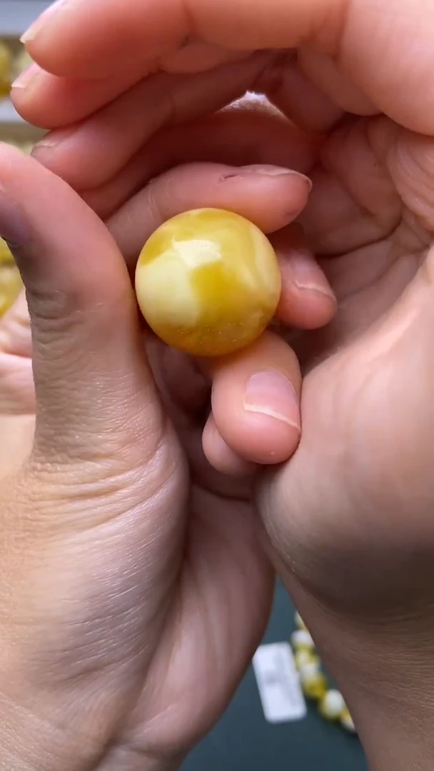 裸石蜜蜡未镶嵌蜜蜡.180