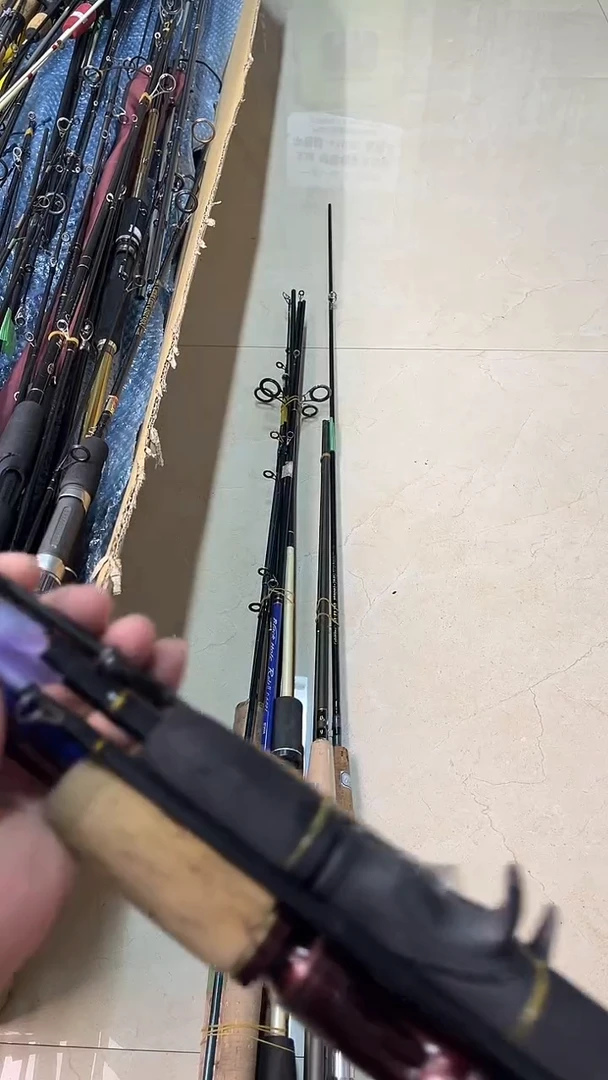 P****e中古鱼竿，实物以直播间为准