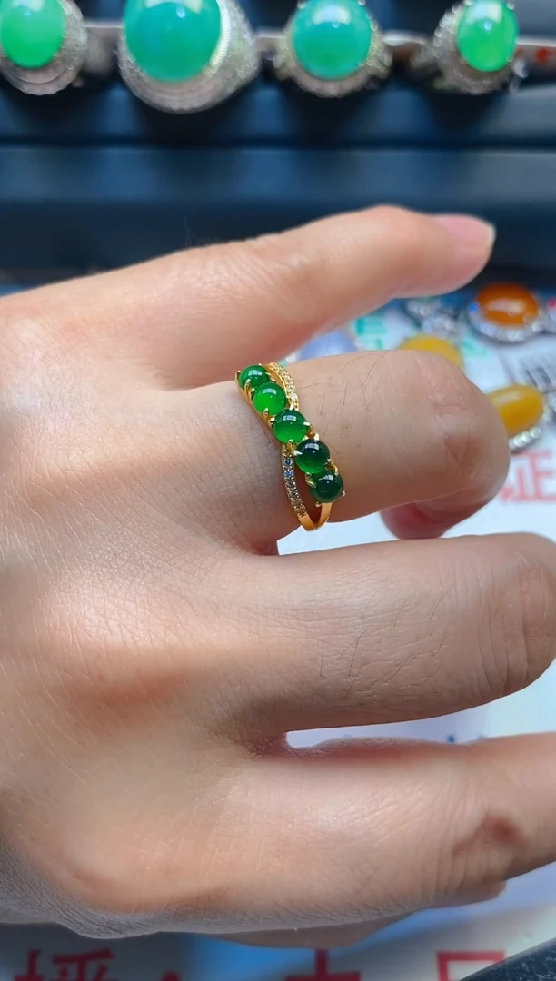 【闪购商品】翡翠耳饰银S925镶嵌天然A货翡翠1