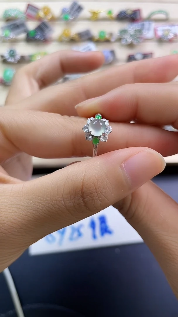 银S925镶嵌戒指翡翠翡翠 蛋面 银S925镶嵌