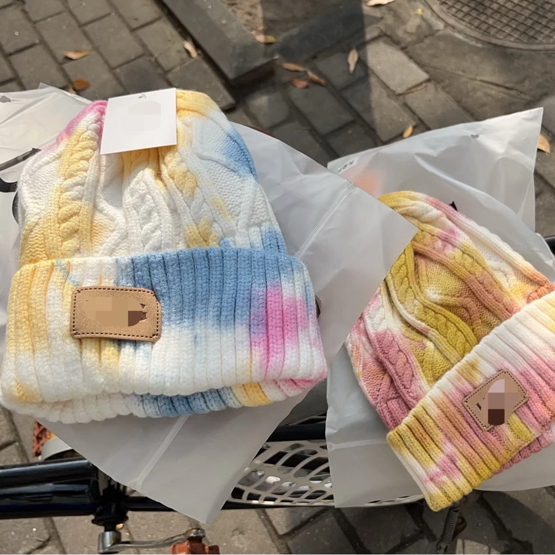 M四色“彩虹帽”针织帽子