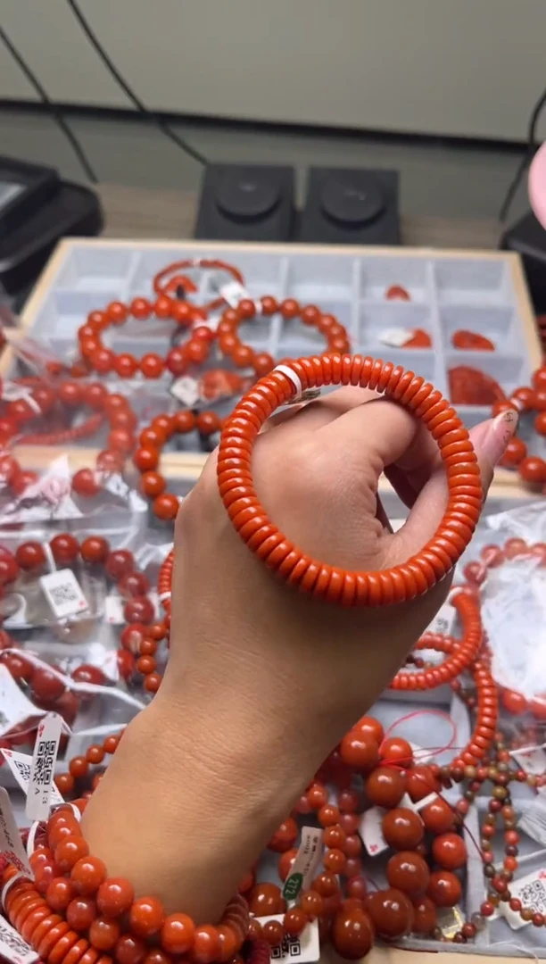 【闪购商品】南红玛瑙珠宝奇石未镶嵌8