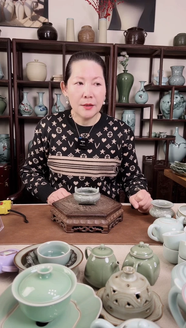 【闪购商品】杯青瓷 哥窑 双耳 格式炉