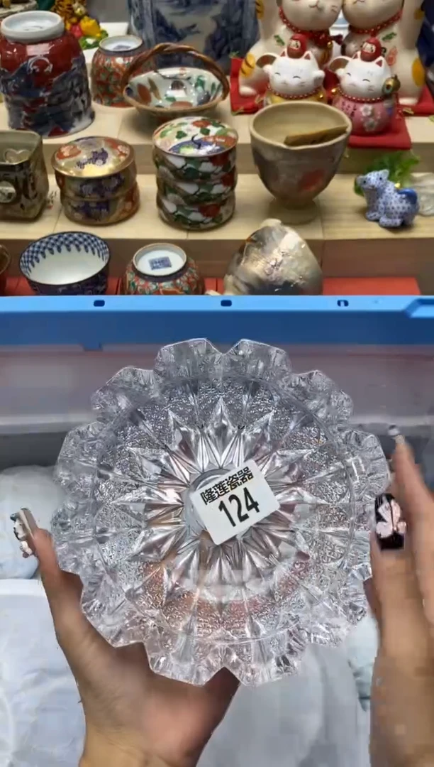 瓷片小*?隆莲瓷器欢迎大家