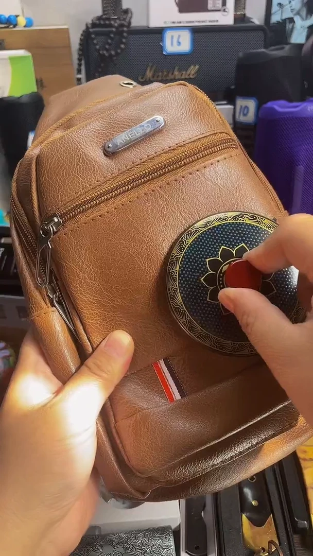 瓷片闪购商品 如图所示