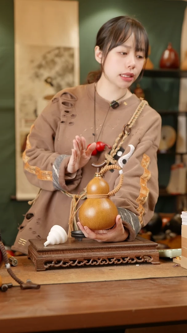 215号精品天然大漆酒葫芦一物一拍~