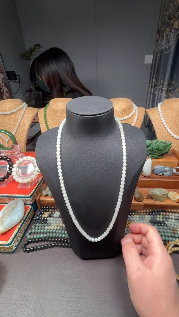 未镶嵌手链和田玉（白玉）且末白玉108颗挂链