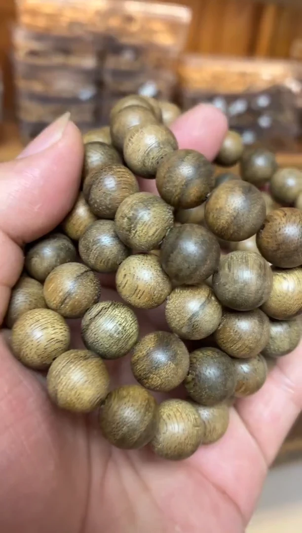 沉香手串 文莱圆珠单圈1.3多样性发其一