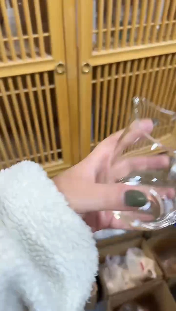 240斑斓诚然公道杯