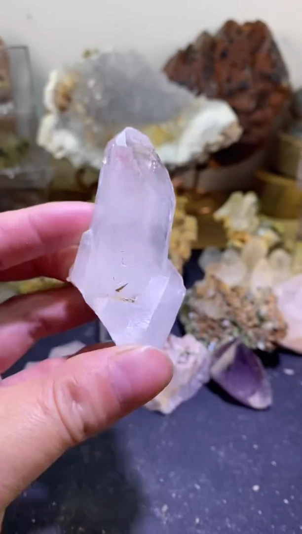 未镶嵌珠宝半成品水晶1号金口河白水晶单柱