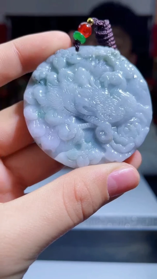 【闪购商品】翡翠吊坠(不含链)未镶嵌D4