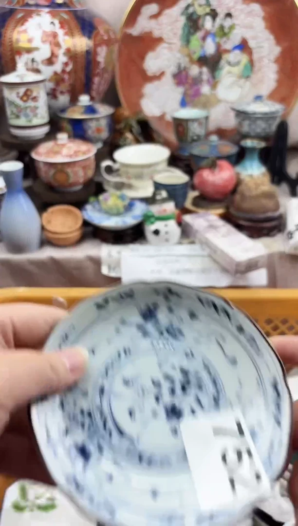 瓷片不***啊漂亮的瓷器，默认微瑕，感谢支持