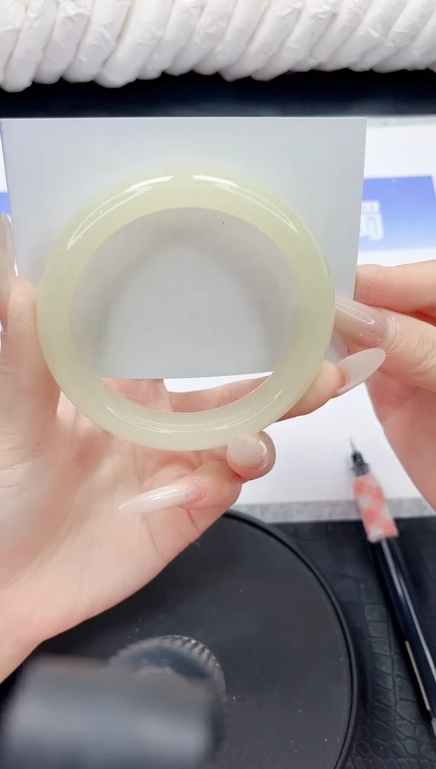 未镶嵌手镯石英质玉02-58.7